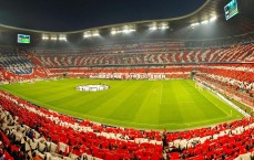 熊猫体育app下载-Huni茂凯坚不可摧，SKT夺得2017首局胜利